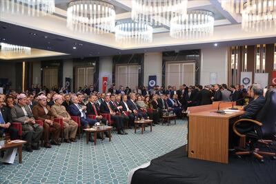 Cumhurbaşkanı Erdoğan’ın tebrik mesajı gönderdiği Melaye Ciziri Sempozyumu’nda ikinci günde yurtiçi ve yurtdışından üst düzey katılımlar gerçekleşti