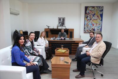 Rektörümüz Prof. Dr. Alkış’tan Güzel Sanatlar Fakültesi Dekanı Prof. Dr. Tuzkaya’ya “Hayırlı Olsun” Ziyareti