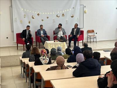 Şırnak Üniversitesi’nde Ramazan Heyecanı: "Ramazan ve Oruç" Paneli düzenlendi