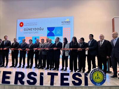 Üniversitemiz “Yetenek Her Yerde” Güneydoğu Kariyer Fuarı’na katıldı