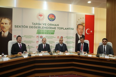 Üniversitemizin ev sahipliğinde Tarım ve Orman Sektör Değerlendirme Toplantısı yapıldı